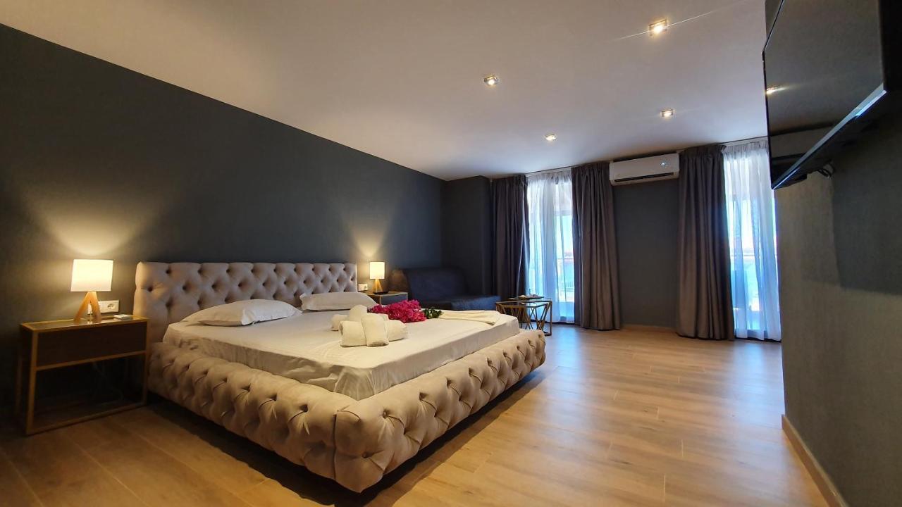 Hotel Viky Сарті Екстер'єр фото