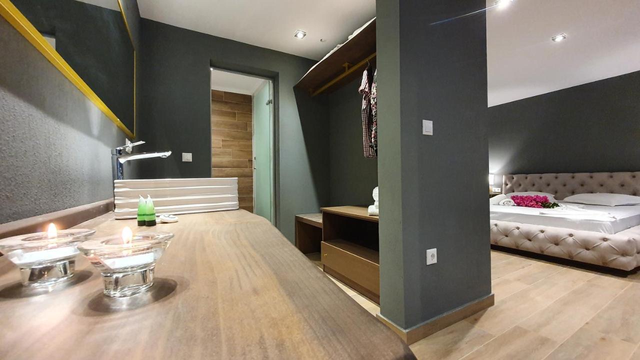 Hotel Viky Сарті Екстер'єр фото