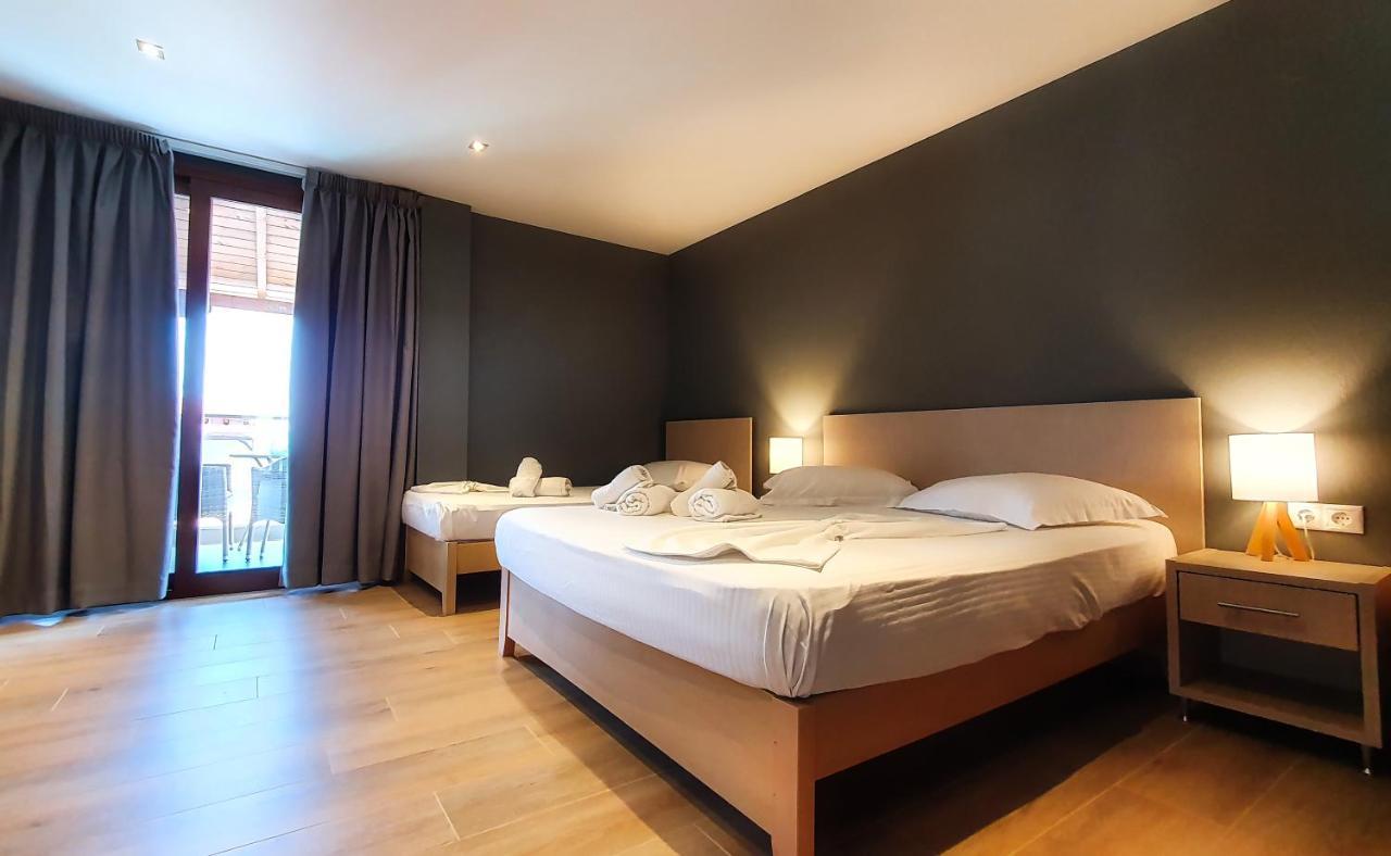 Hotel Viky Сарті Екстер'єр фото